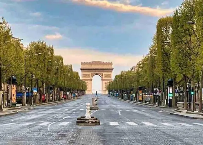 Cozy Studio@champs Elysee *